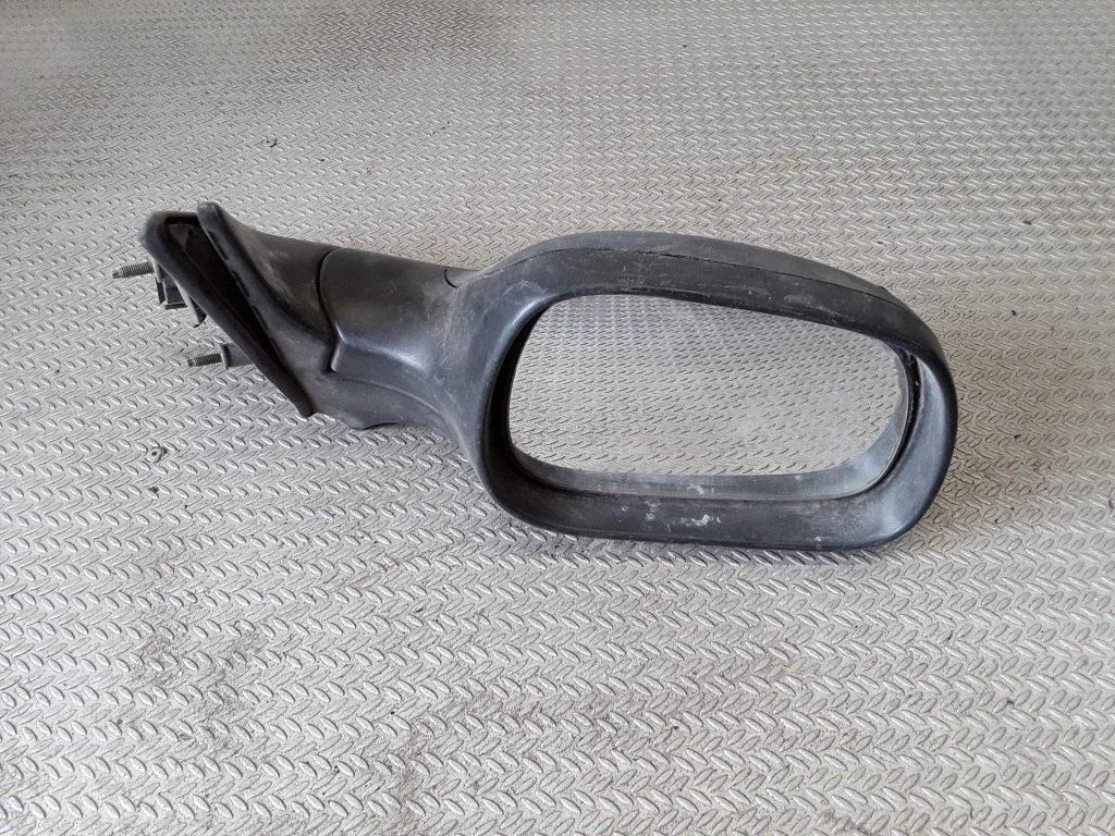 Front door electric wing mirror – Renault Safrane (1992-2000)
