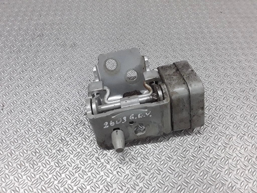 Tagaukse ülemine hing – Citroen C3 (2005-2010)
