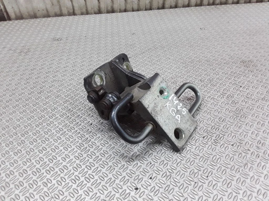 Zawias dolny drzwi tylnych – Seat Ibiza III (6L) (2002-2008)