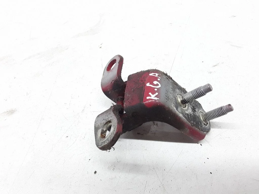 Rear door lower hinge – Honda Jazz (2002-2008)