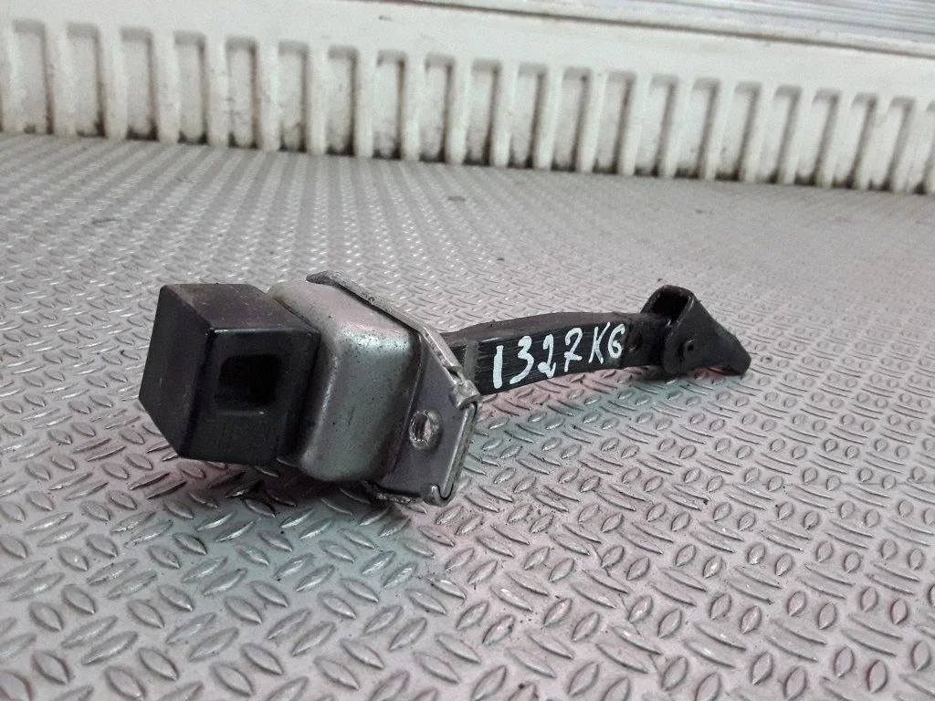 Tagaukse avamispiiraja – Mitsubishi Lancer Evolution X (2008-2014)