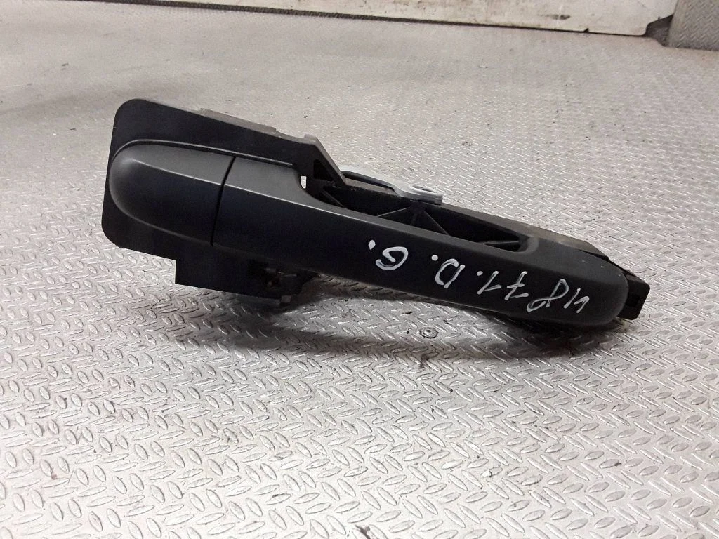 Tagaukse välimine käepide – Hyundai i30 (2007-2012)