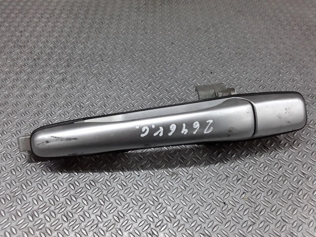 Klamka zewnętrzna drzwi tylnych – Mitsubishi Grandis (2003-2011)