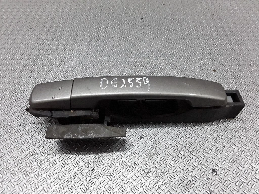 Rear door exterior handle – Nissan Maxima A34 (2003-2008)