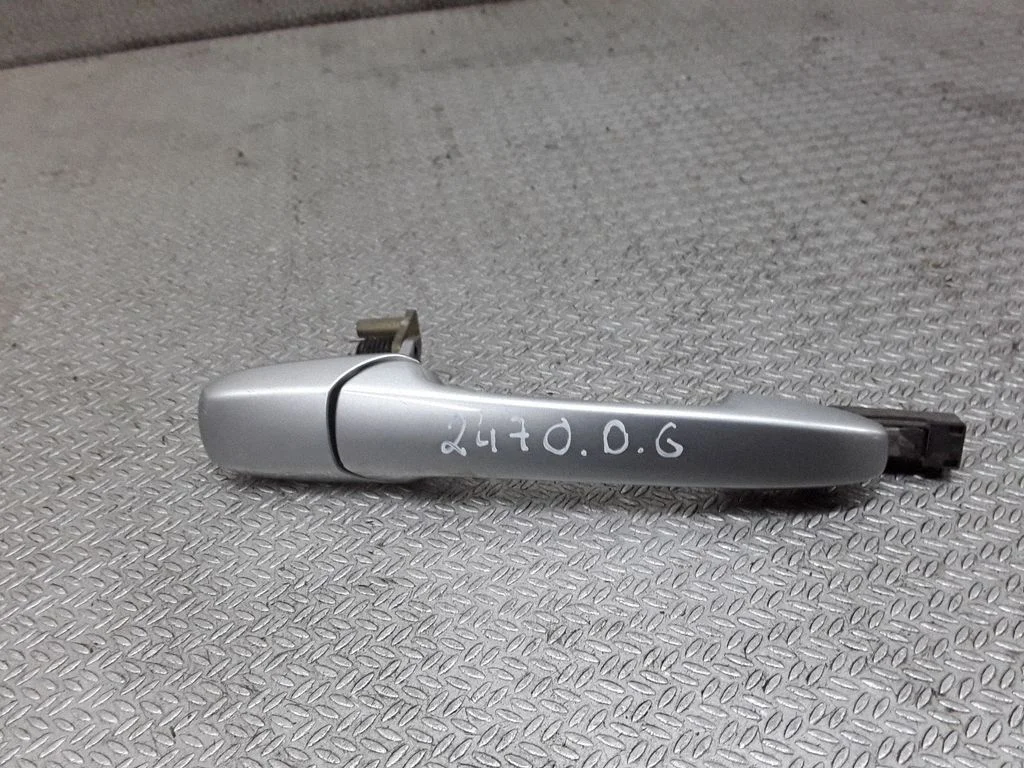 Rear door exterior handle – Mazda 2 (2003-2007)