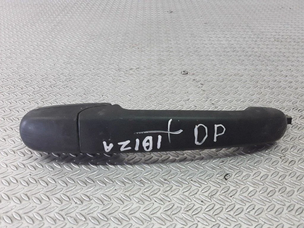 Rear door exterior handle – Seat Ibiza II (6k) (1993-1999)