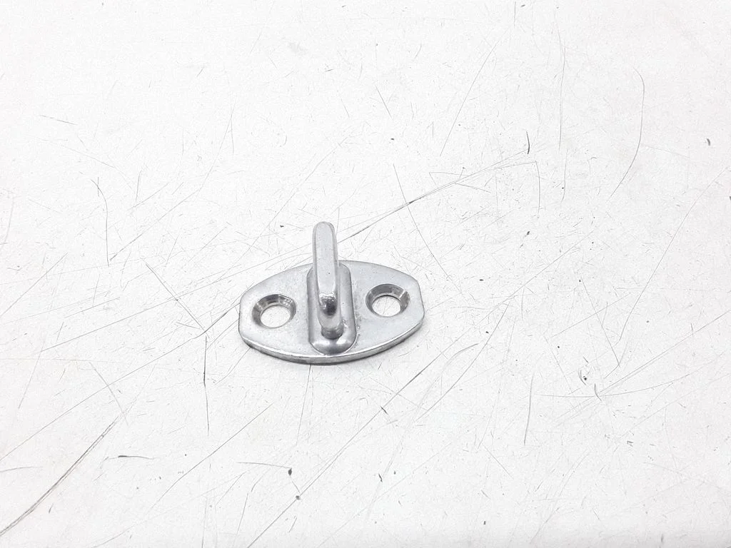 Rear door lock loop/hook striker – Volkswagen Jetta V (2005-2010)