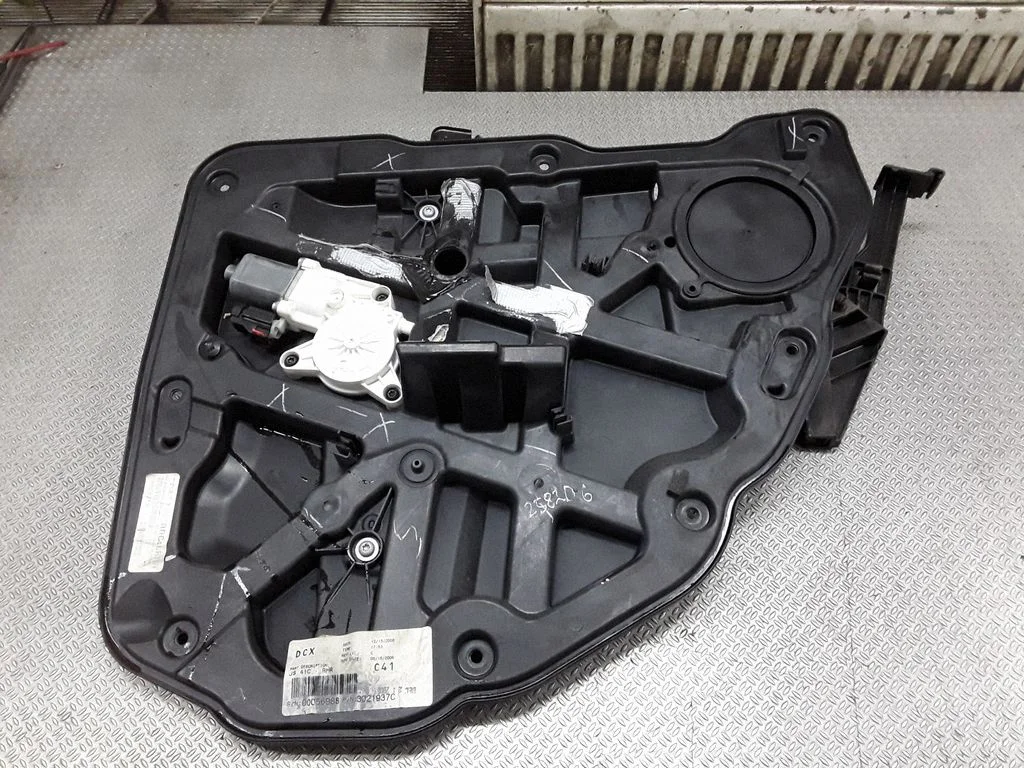 Rear door window regulator with motor – Chrysler Sebring (ST-22 - JR) (2000-2007)