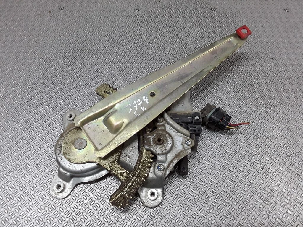 Rear door window regulator with motor – Mitsubishi L200 (2006-2014)