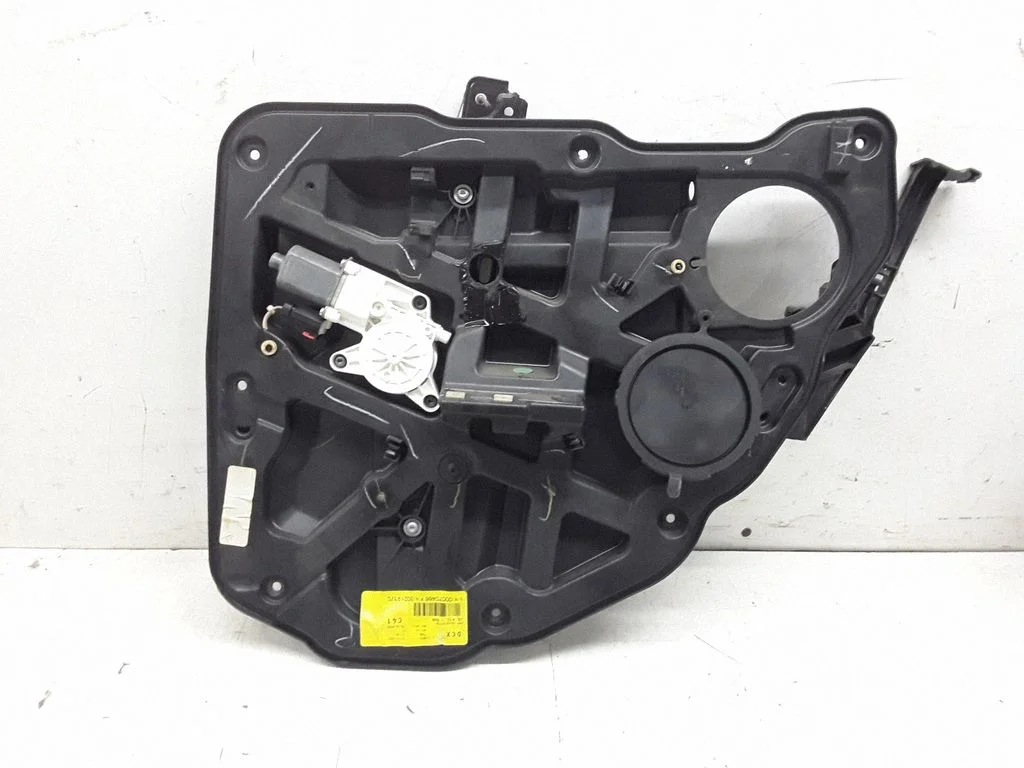 Rear door window regulator with motor – Chrysler Sebring (JS) (2006-2010)