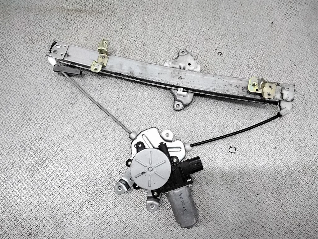 Rear door window regulator with motor – Mitsubishi Lancer (2003-2007)