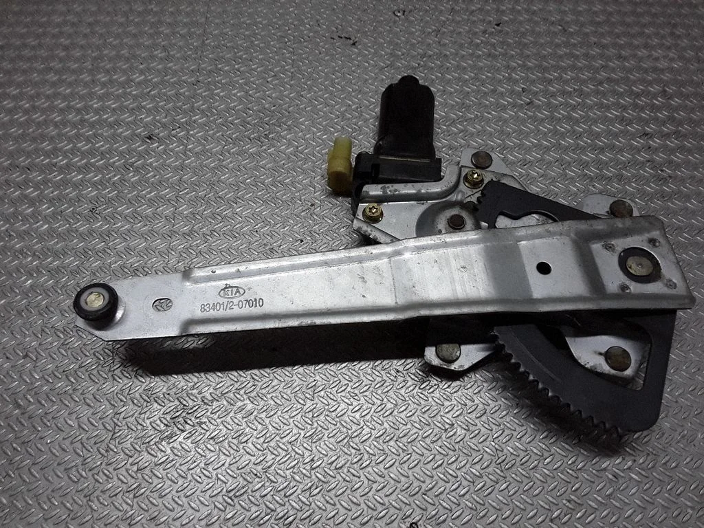 El. loga pacēlāja mehānisma komplekts – KIA Picanto (2004-2011)