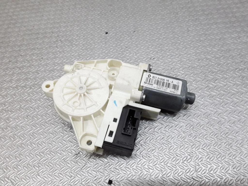 Rear door window regulator motor – Renault Laguna III (2007-2015)