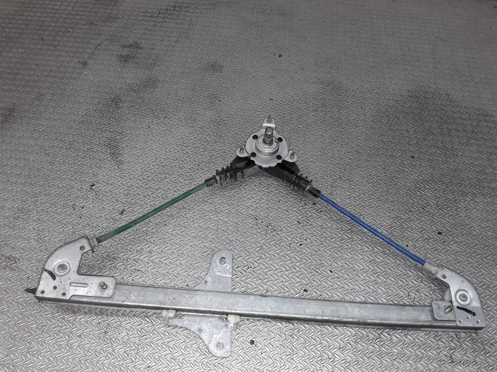 Rear door manual window regulator – Opel Agila A (2000-2007)