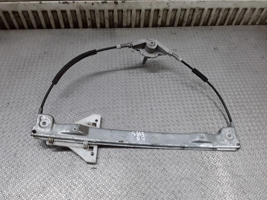Rear door manual window regulator – Mitsubishi Colt CZ3 (2006-2009)