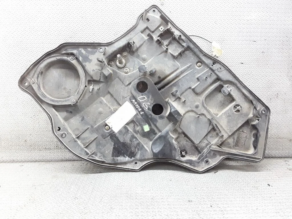 Rear door manual window regulator 3M71A045H22A