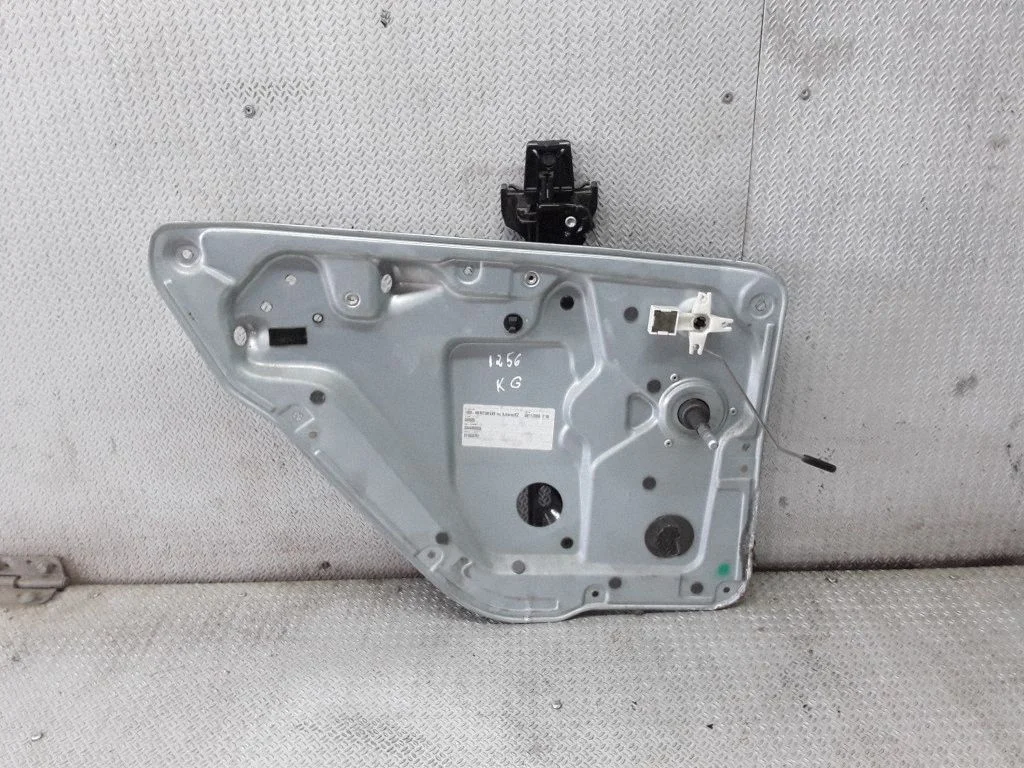 Tagaukse mehaaniline aknatõstuk – Skoda Fabia Mk1 (6Y) (1999-2007)