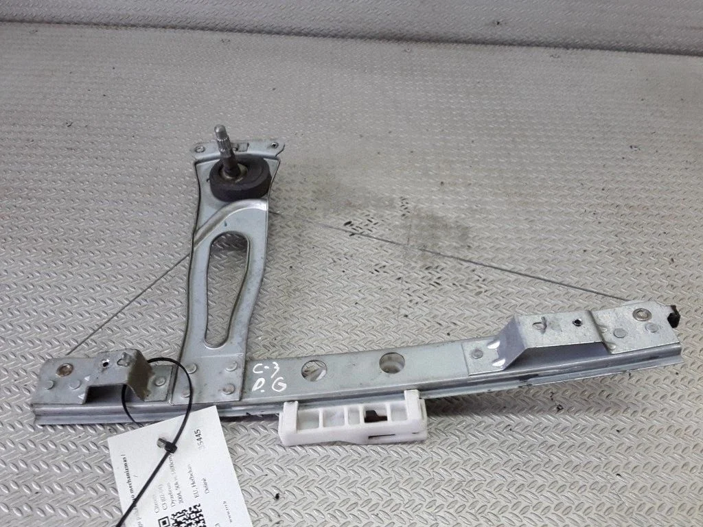 Aizmugurējā loga mehāniskais pacēlāja mehānisms – Citroen C3 (2002-2004)