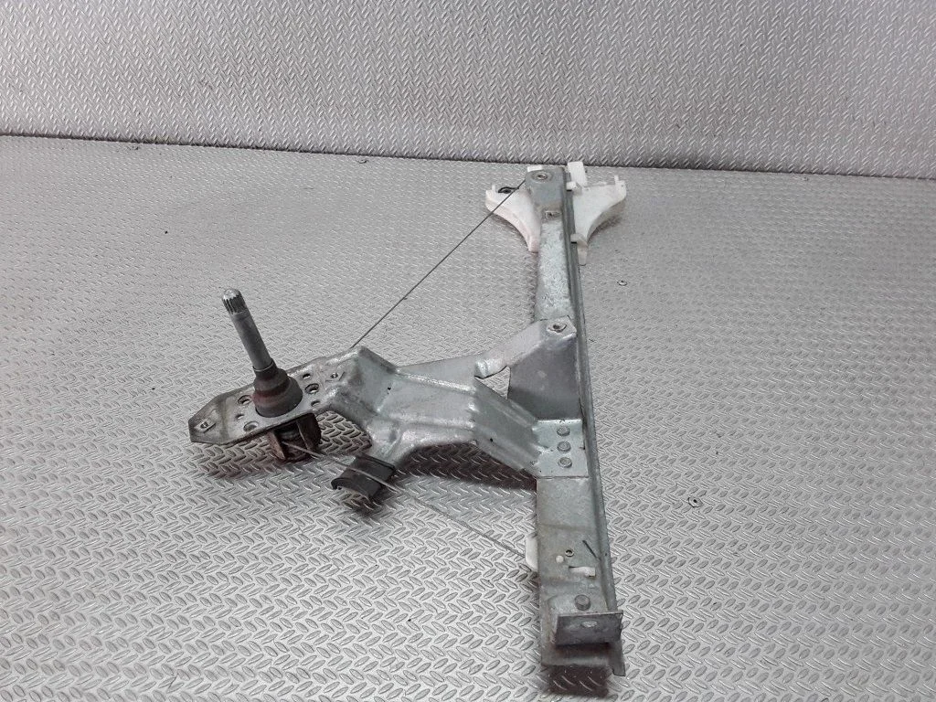 Tagaukse mehaaniline aknatõstuk – Ford Mondeo Mk III (2000-2007)