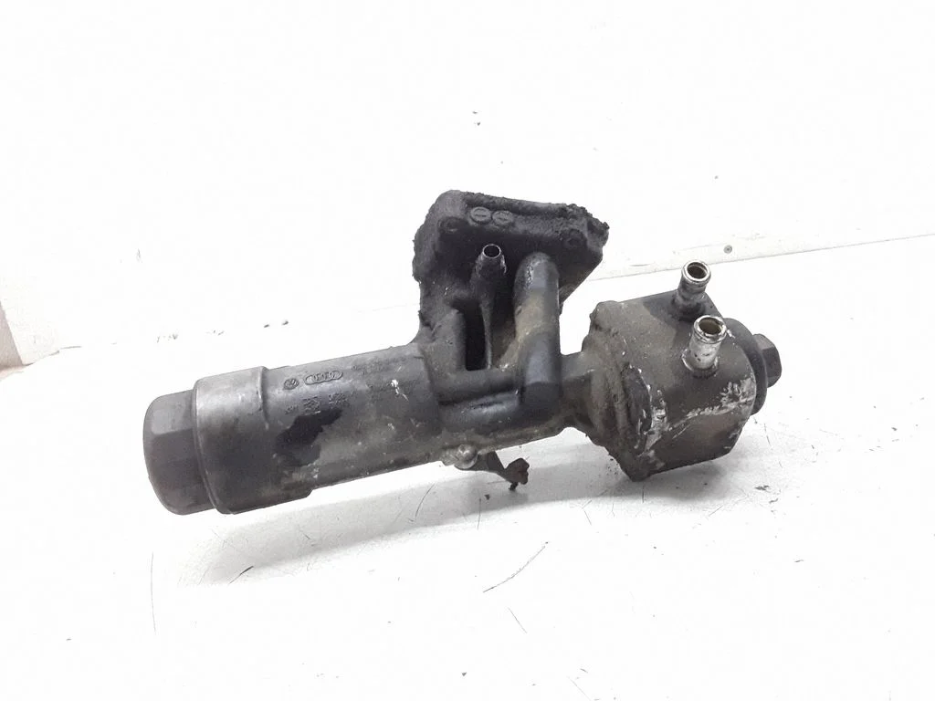 Oil filter mounting bracket – Ford Galaxy (2000-2006)