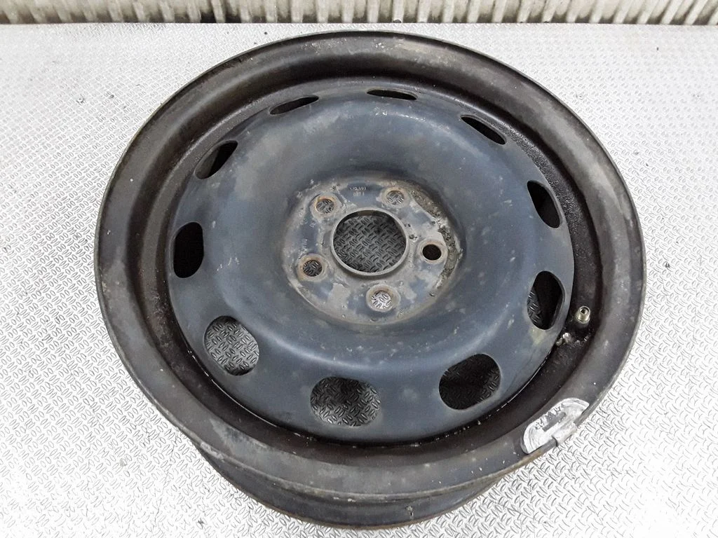 Felgi stalowe R14 – Volkswagen Golf IV (1998-2005)