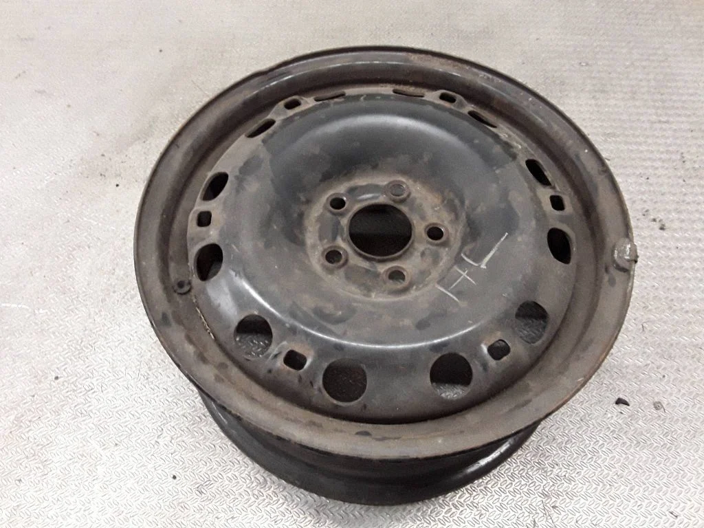 R15 steel rim – Seat Ibiza III (6L) (2002-2008)