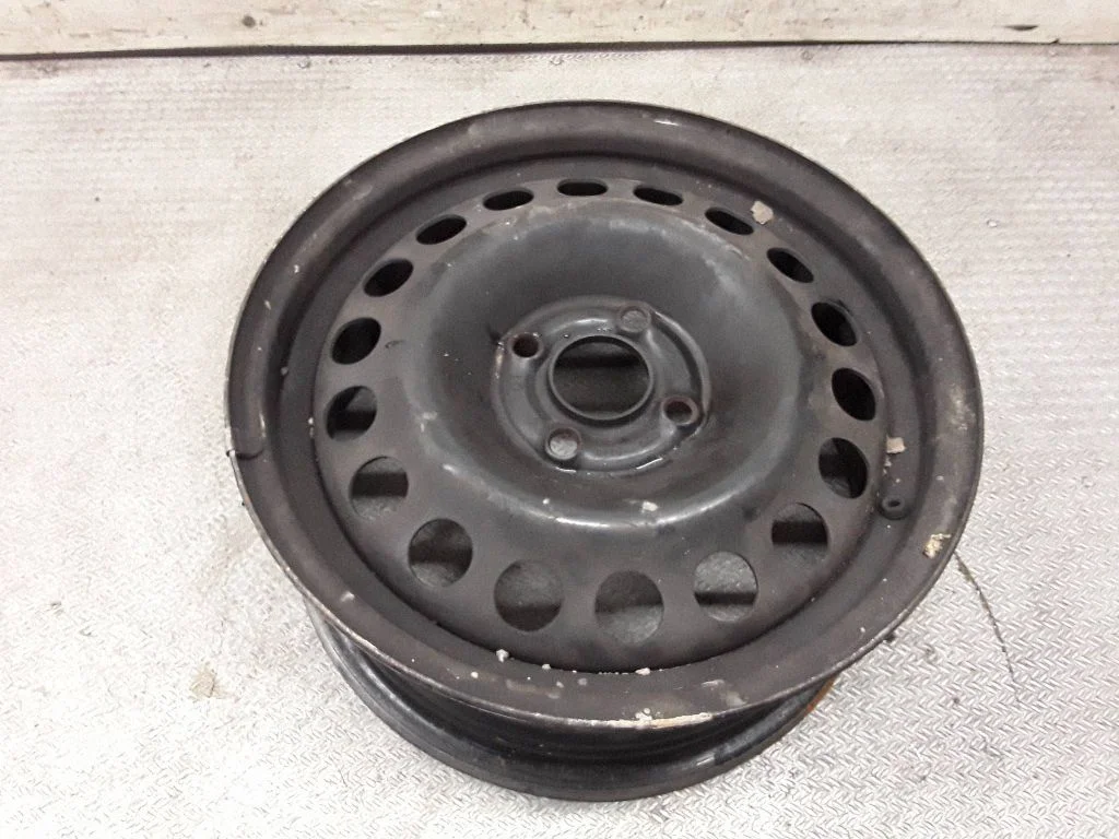 R15 steel rim – Opel Astra G (1998-2009)