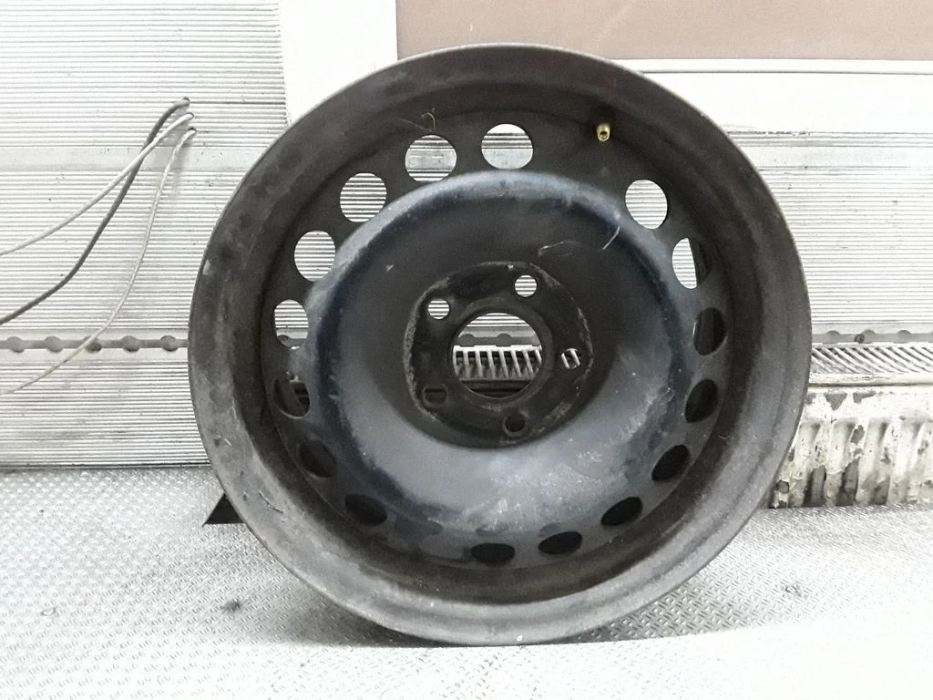 R15 terasvelg (-veljed) – Saab 9-3 Ver2 (2003-2007)