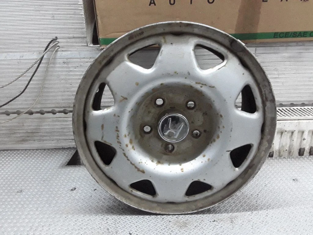 Felgi stalowe R15 – Honda CR-V (1995-2001)