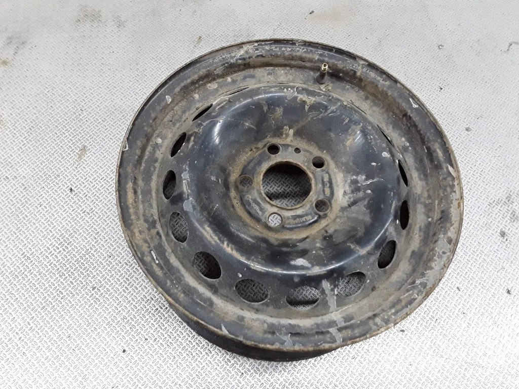 R15 terasvelg (-veljed) – Volvo S70  V70  V70 XC (1997-2000)