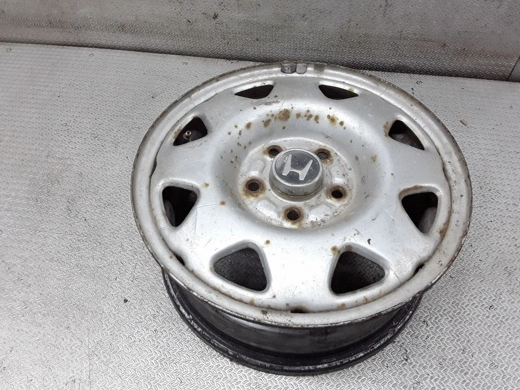 Felgi stalowe R15 – Honda CR-V (1995-2001)