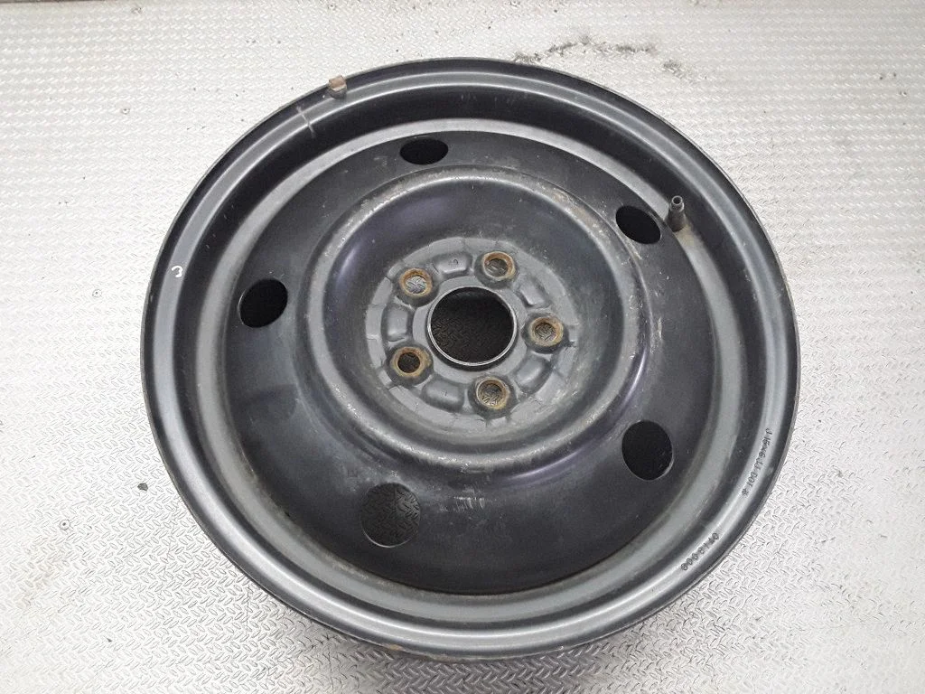 R15 tērauda štancētais disks (-i) – Subaru Impreza I (1993-2000)
