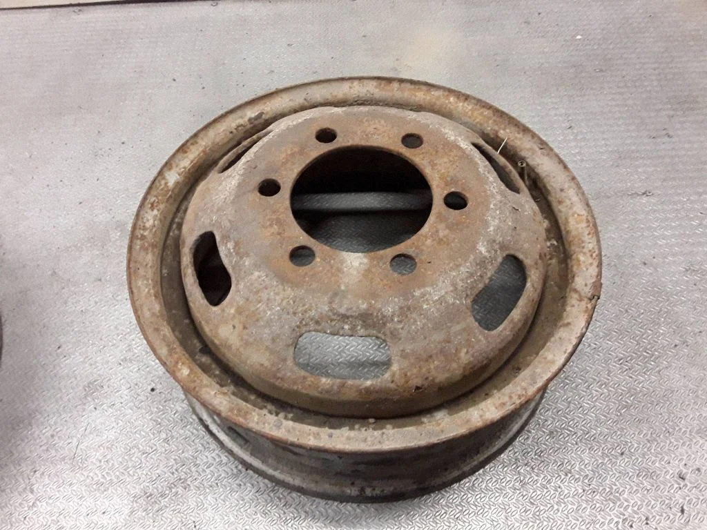R16 steel rim – Iveco Daily 4th gen (2006-2011)