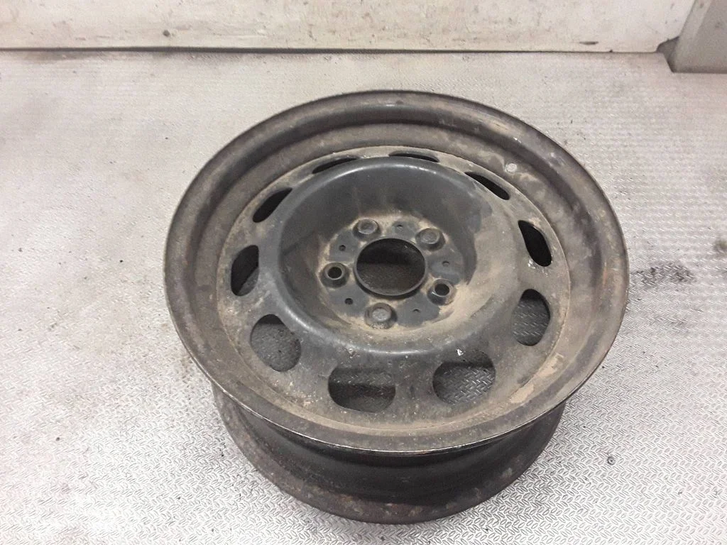 R16 steel rim – BMW 3 Series E90 E91 (2005-2012)