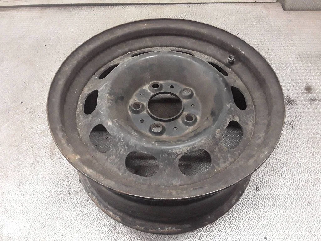 R16 steel rim – BMW 3 Series E90 E91 (2005-2012)