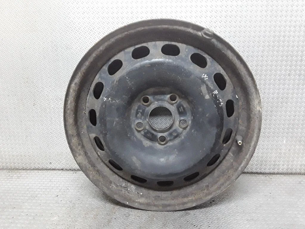 R16 terasvelg (-veljed) – Audi A4 S4 B6 8E 8H (2001-2005)