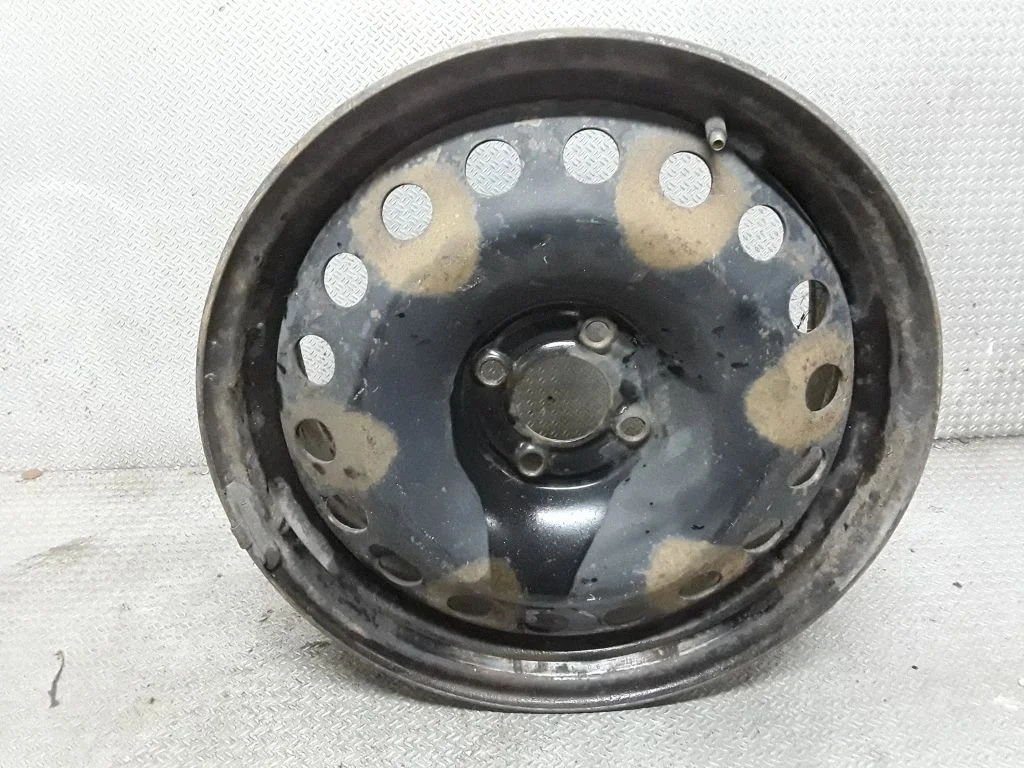 R16 tērauda štancētais disks (-i) – Renault Scenic II - Grand scenic II (2003-2006)