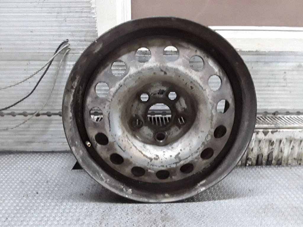 R16 steel rim – Volkswagen Sharan (2001-2010)