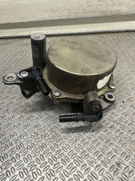 Vacuum pump – Peugeot 3008 I (2008-2015)