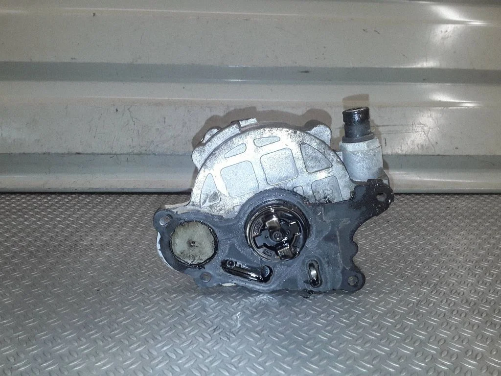 Vacuum pump – Skoda Yeti (5L) (2009-2017)