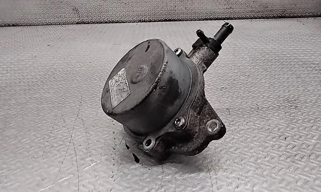Vacuum pump – KIA Ceed (2012-2018)