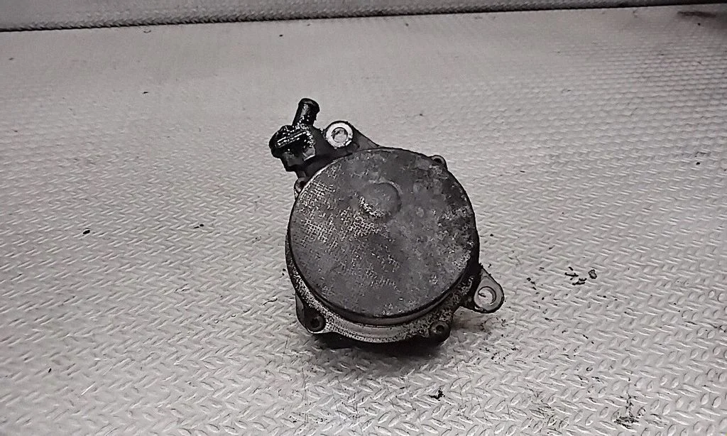 Vacuum pump – BMW 1 Series E81 E87 (2004-2011)