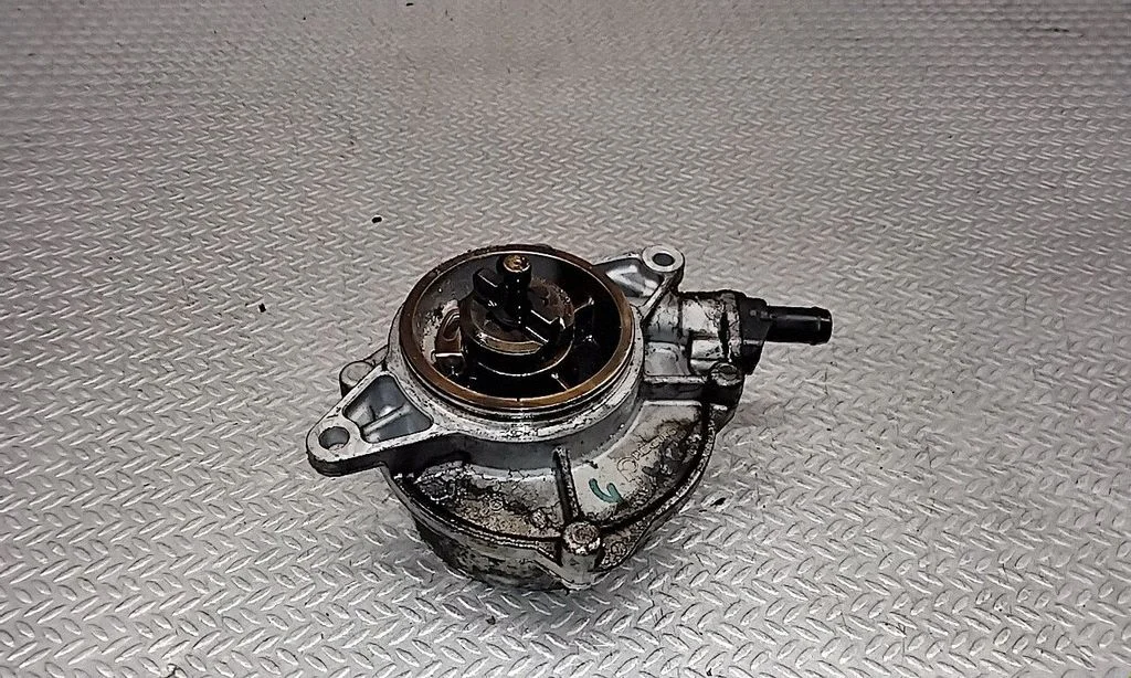 Vaakumpump – Audi A8 S8 D3 4E (2002-2009)