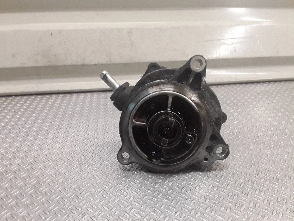 Vacuum pump – Subaru Forester SH (2008-2013)