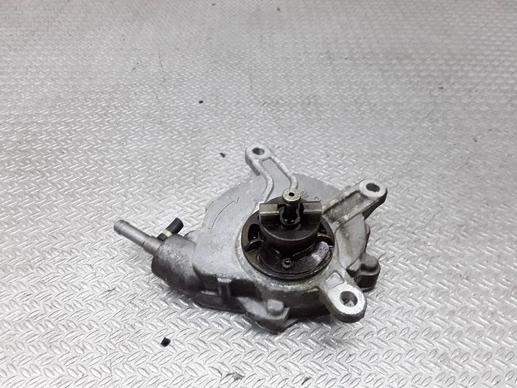 Vaakumpump – Toyota Verso (2009-2018)