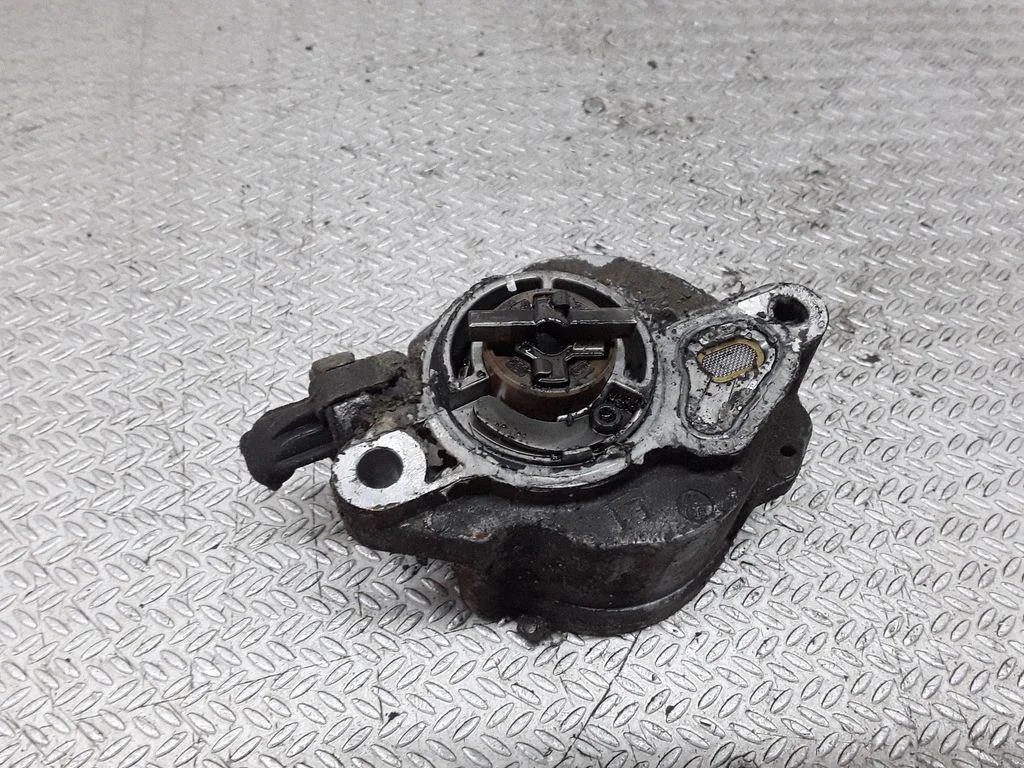 Vacuum pump – Citroen Berlingo (2003-2007)