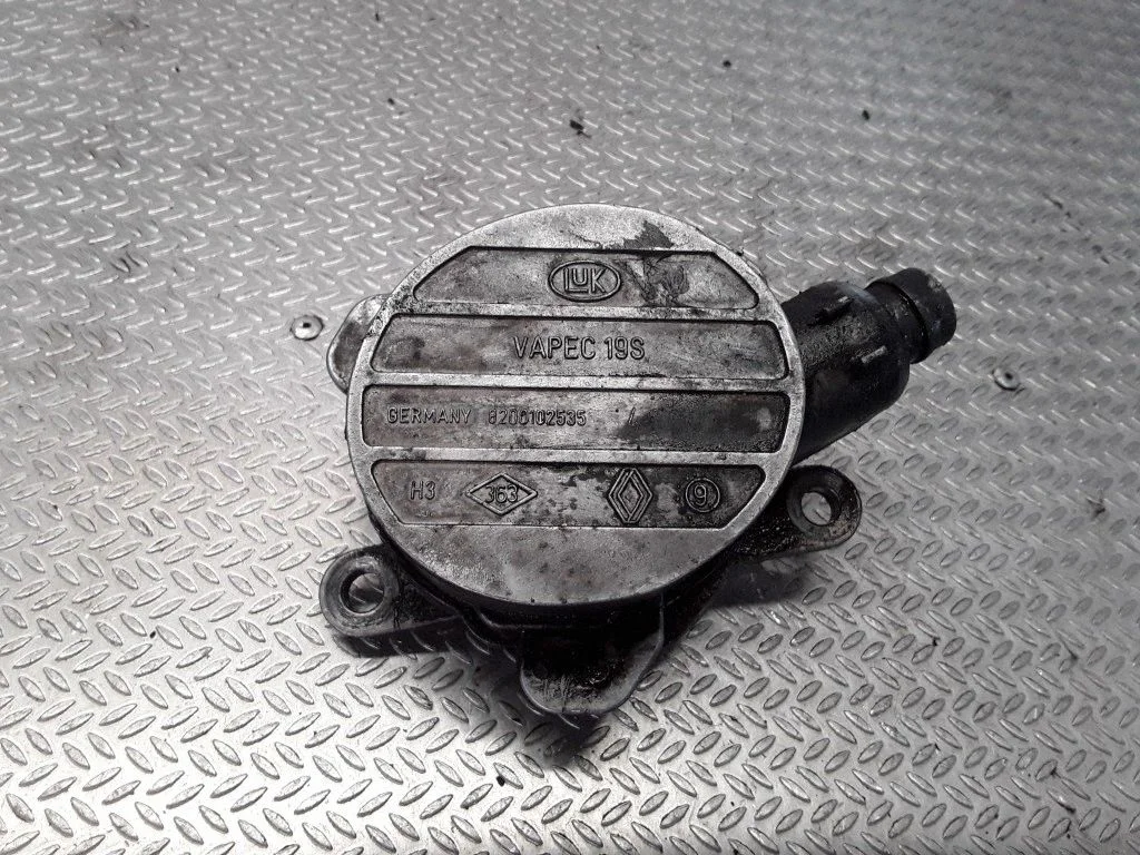 Vacuum pump – Renault Espace III (1997-2003)