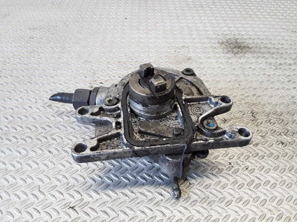 Vacuum pump – Opel Zafira A (1999-2005)