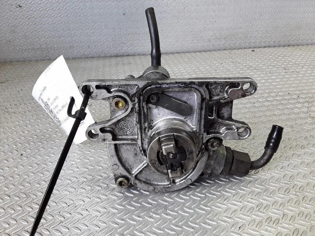 Vacuum pump – Opel Zafira A (1999-2005)