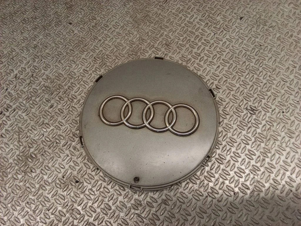 Originaal-rummukilp (-kilbid) – Audi A3 S3 8L (1996-2003)